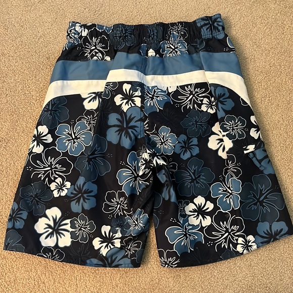 NWT Men’s Joe Boxer Swim Trunks - Picture 2 of 14